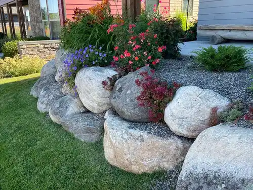 landscaping services South Carthage